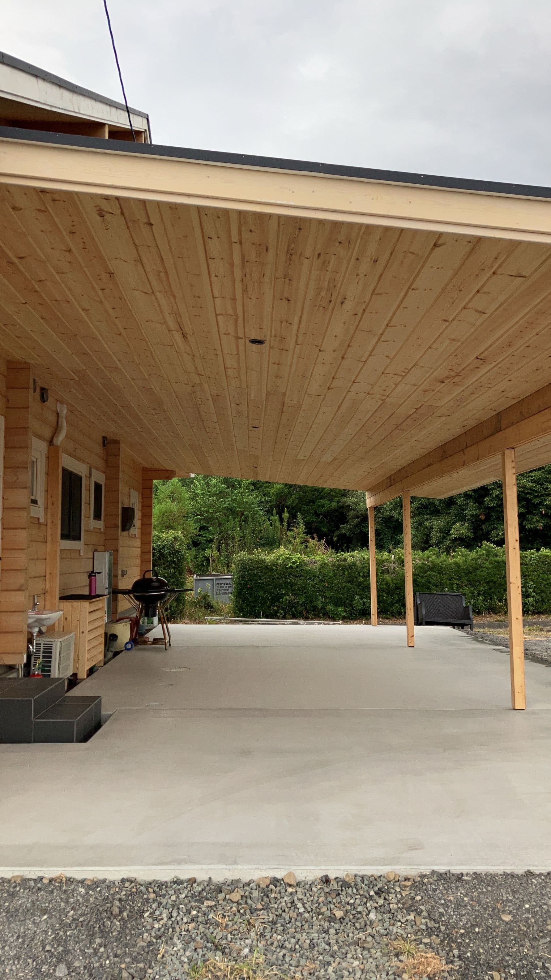 ログハウス ガレージ