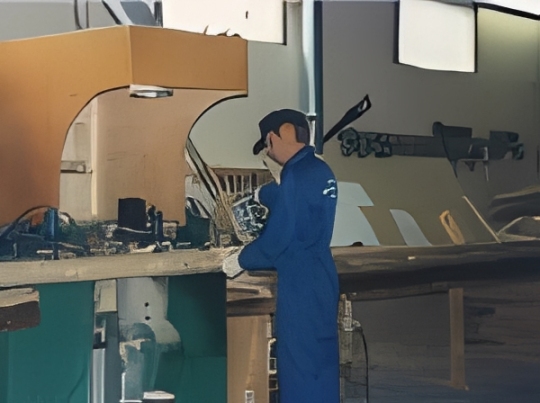 ログのマシンカット作業